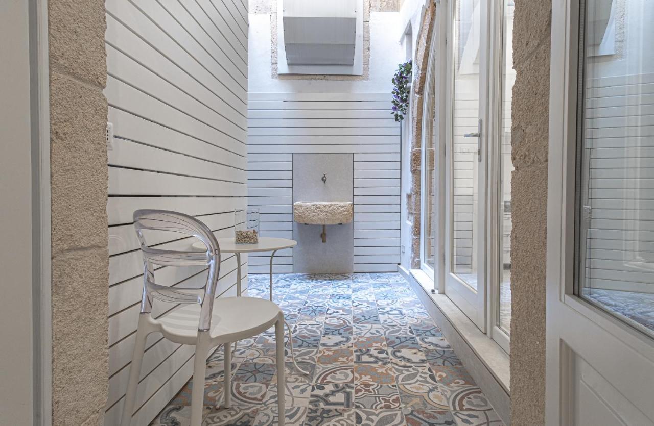 סירקוזה Casa Zummo Ortigia Luxury Apartment מראה חיצוני תמונה