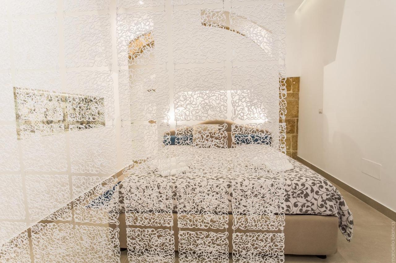 סירקוזה Casa Zummo Ortigia Luxury Apartment מראה חיצוני תמונה