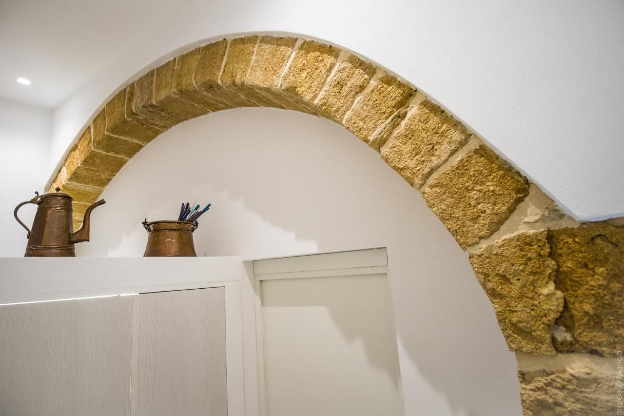 סירקוזה Casa Zummo Ortigia Luxury Apartment מראה חיצוני תמונה