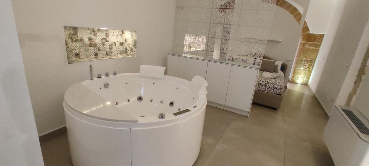 סירקוזה Casa Zummo Ortigia Luxury Apartment מראה חיצוני תמונה