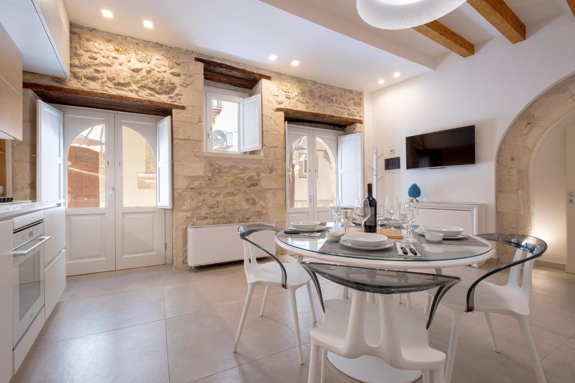 סירקוזה Casa Zummo Ortigia Luxury Apartment מראה חיצוני תמונה
