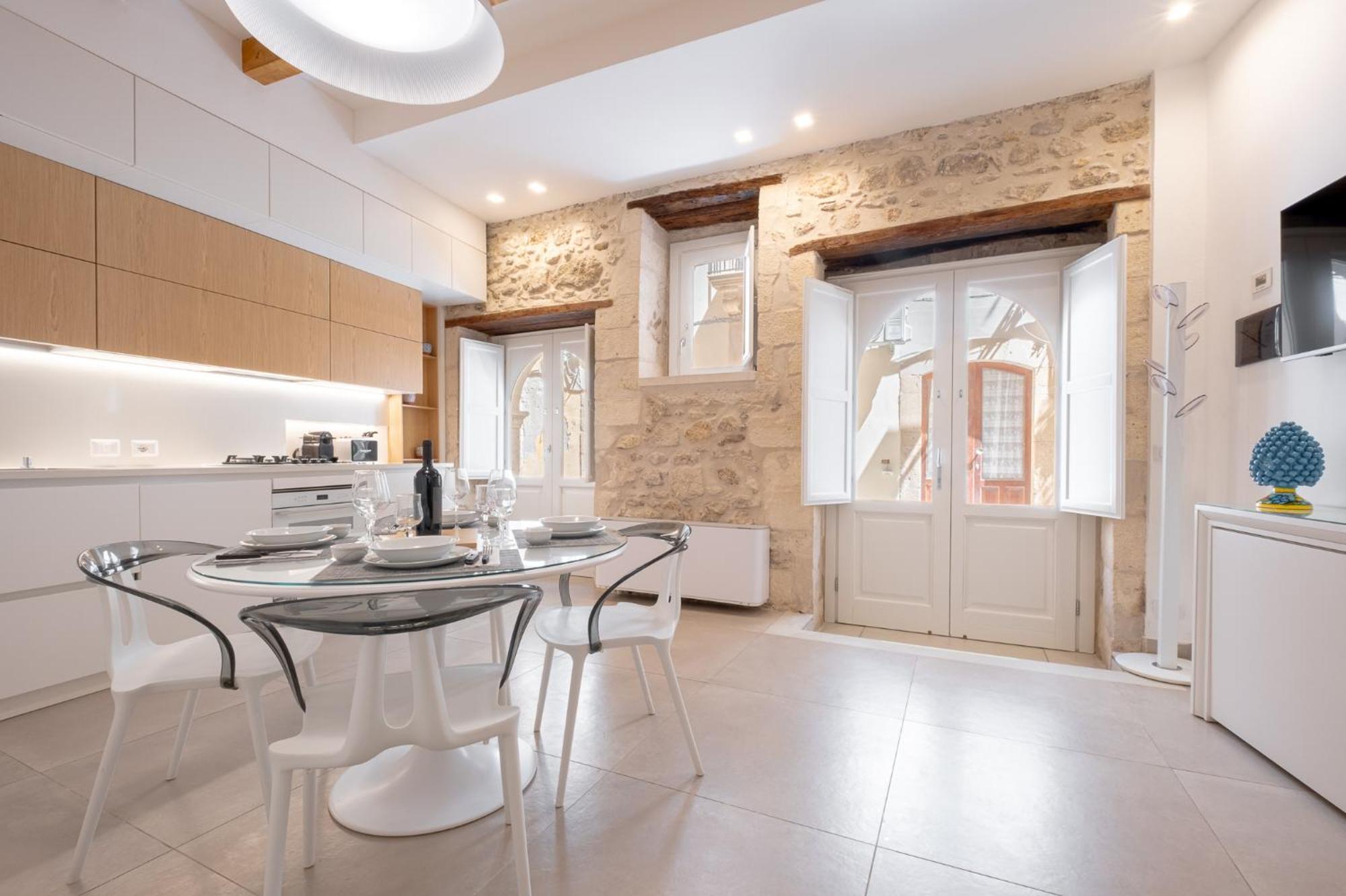סירקוזה Casa Zummo Ortigia Luxury Apartment מראה חיצוני תמונה