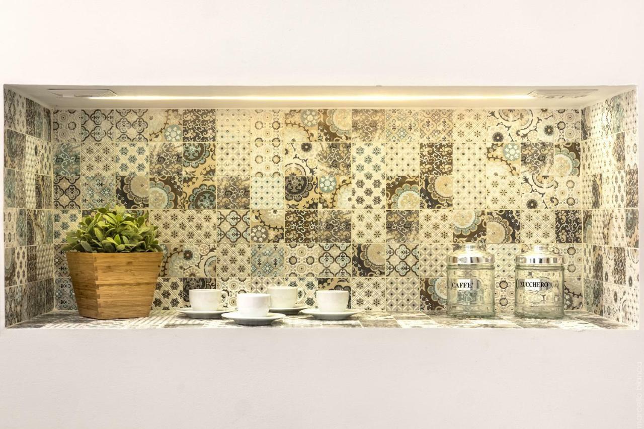 סירקוזה Casa Zummo Ortigia Luxury Apartment מראה חיצוני תמונה